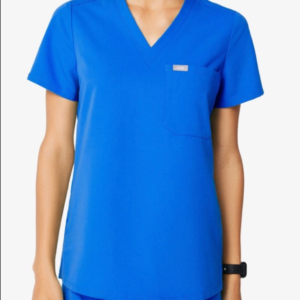 NWT Figs Catarina Scrub Top